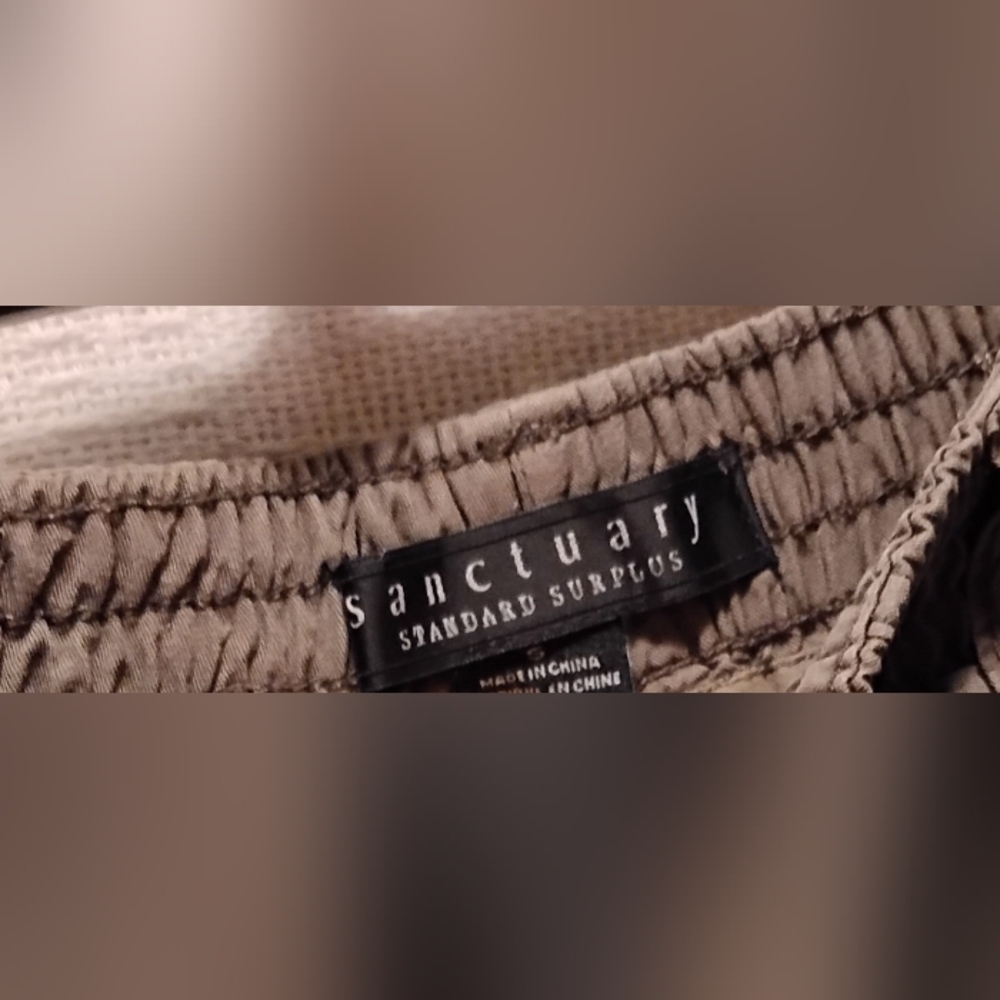 Sanctuary Relaxed Reissue Cargo Pants. Size M - Picture 4 of 13